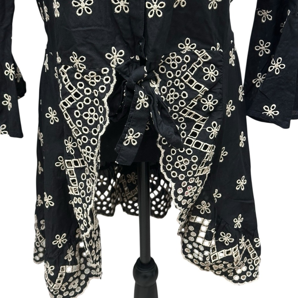 Venus Sz 16 Top High Low Button Front Black Beige Embroidered Eyelet Bell Sleeve - Picture 2 of 9